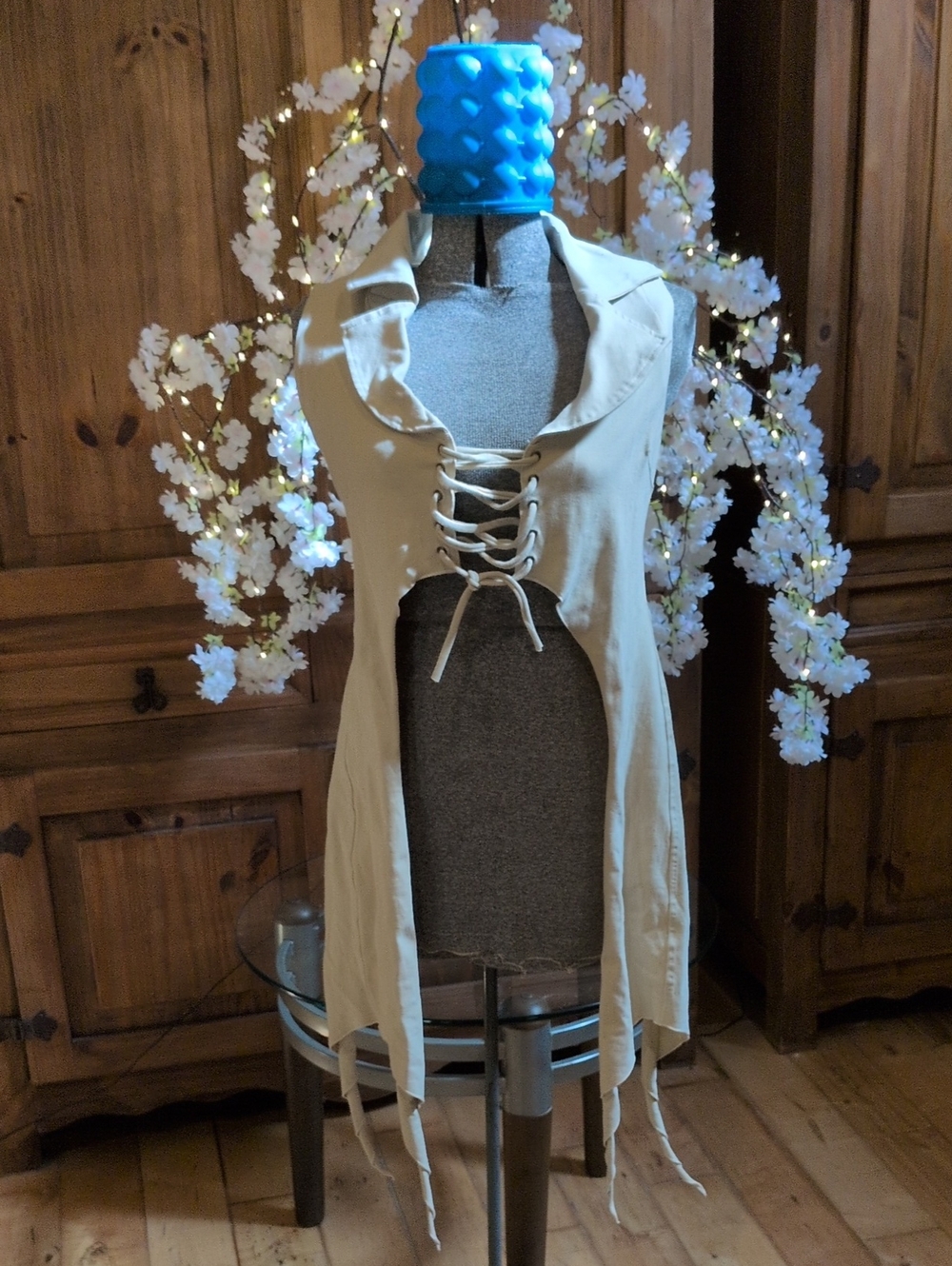 Om Gaia Tree Vest